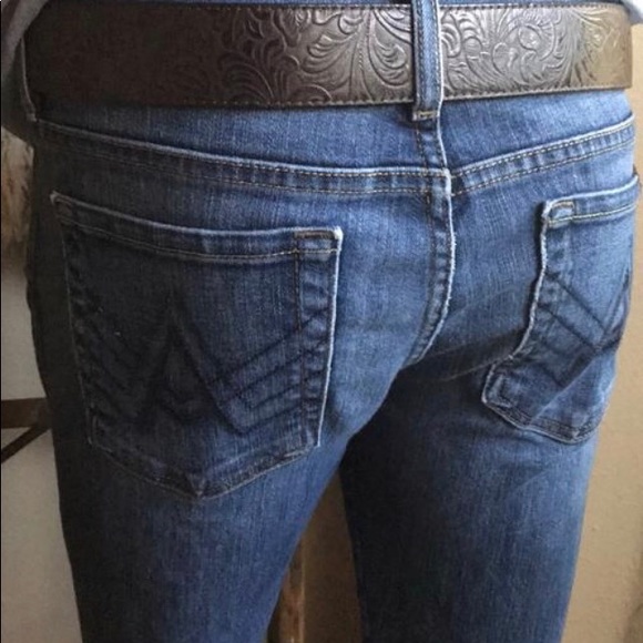 7 For All Mankind 27” waist - Picture 5 of 8